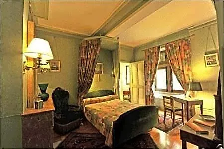 Chateau De 4*