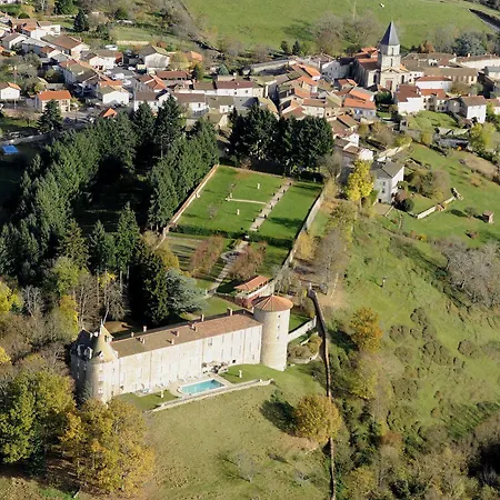 Bed & Breakfast Chateau De Vollore-Ville