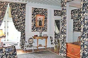 Chateau De Vollore-Ville